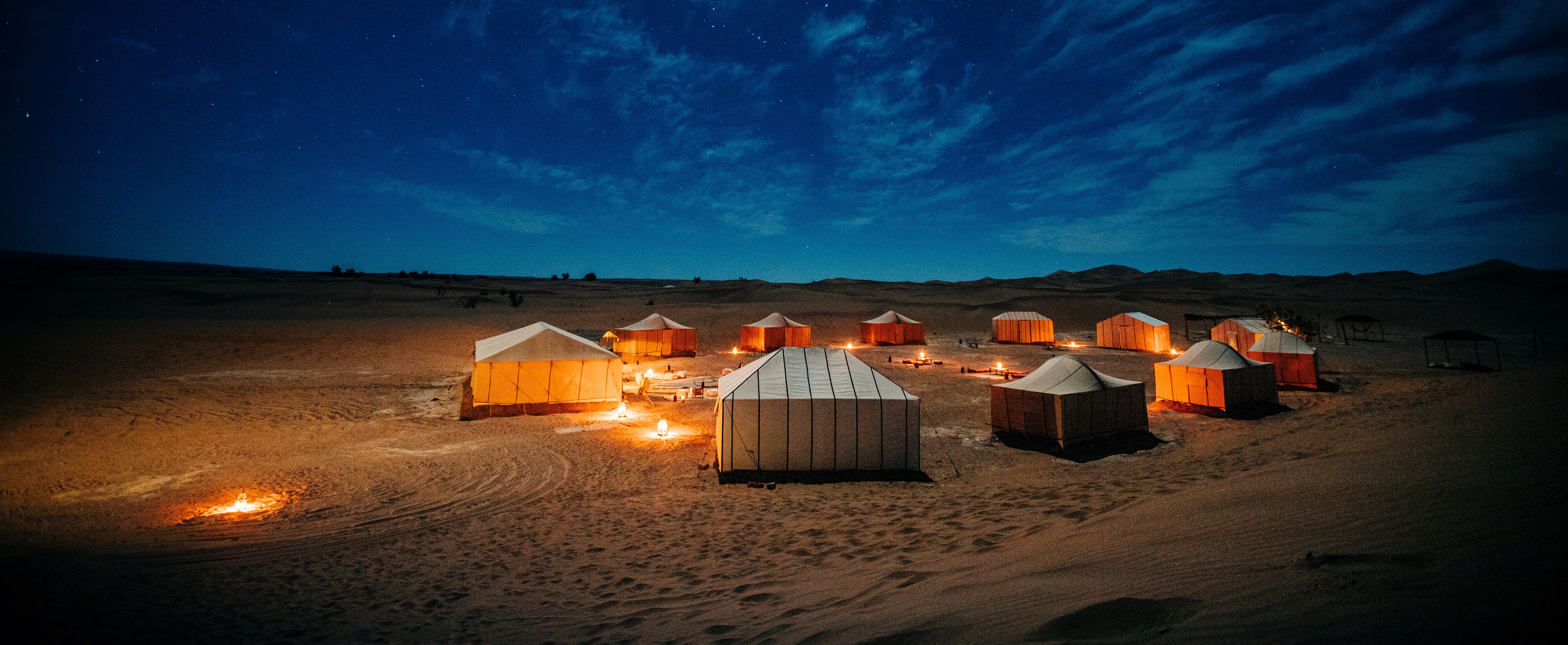 Can you sleep in the Sahara Desert?
