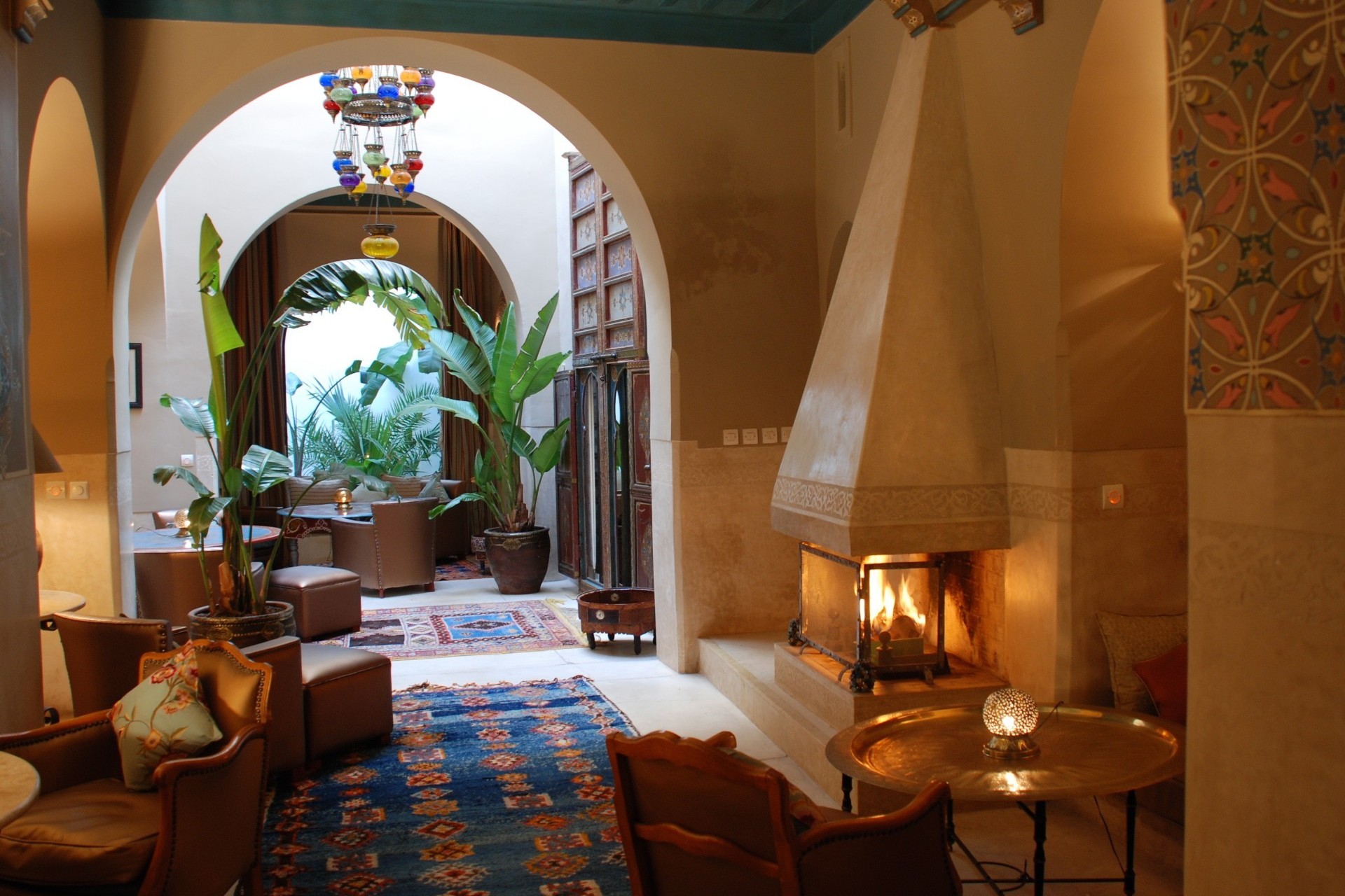 Are you hesitating between a villa and  riad in Marrakech? 