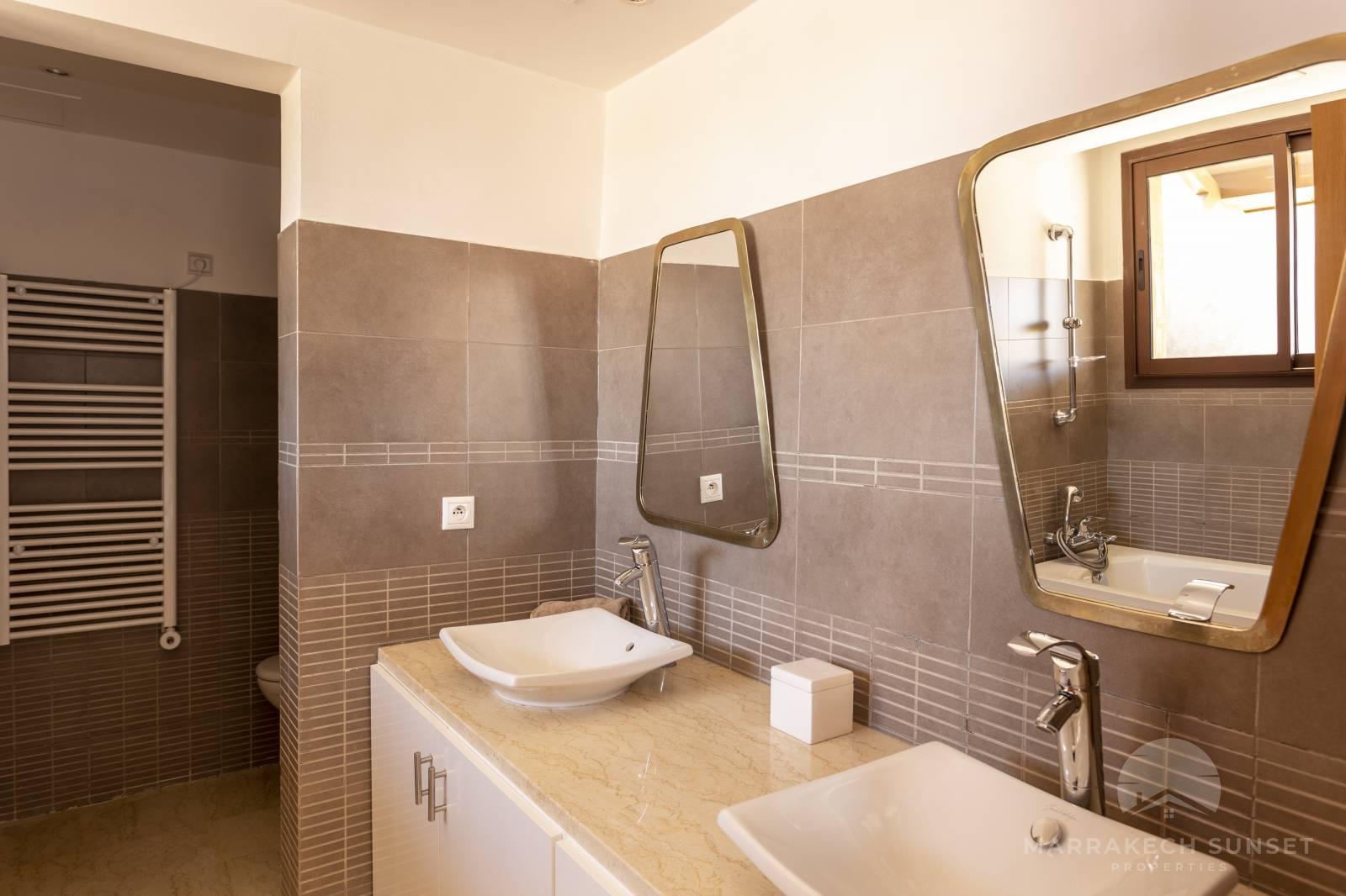 Appartement Duplex à vendre à Marrakech dans un complexe résidentiel 