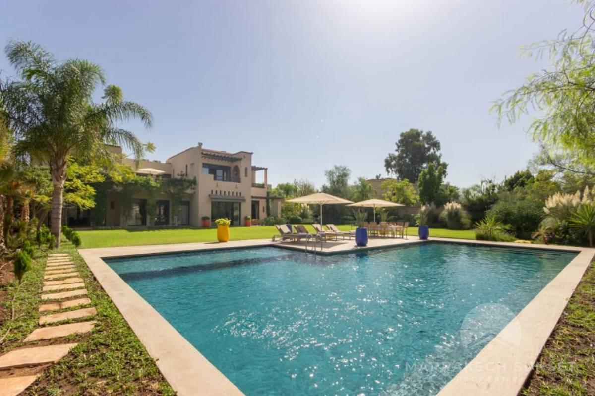 Villa de luxe à vendre à Marrakech dans le complexe résidentiel exclusif du Four Seasons.