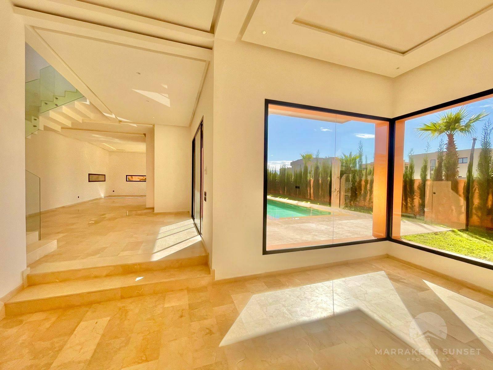 Beautiful Brand New Villa in a Golf Residence in Marrakech 