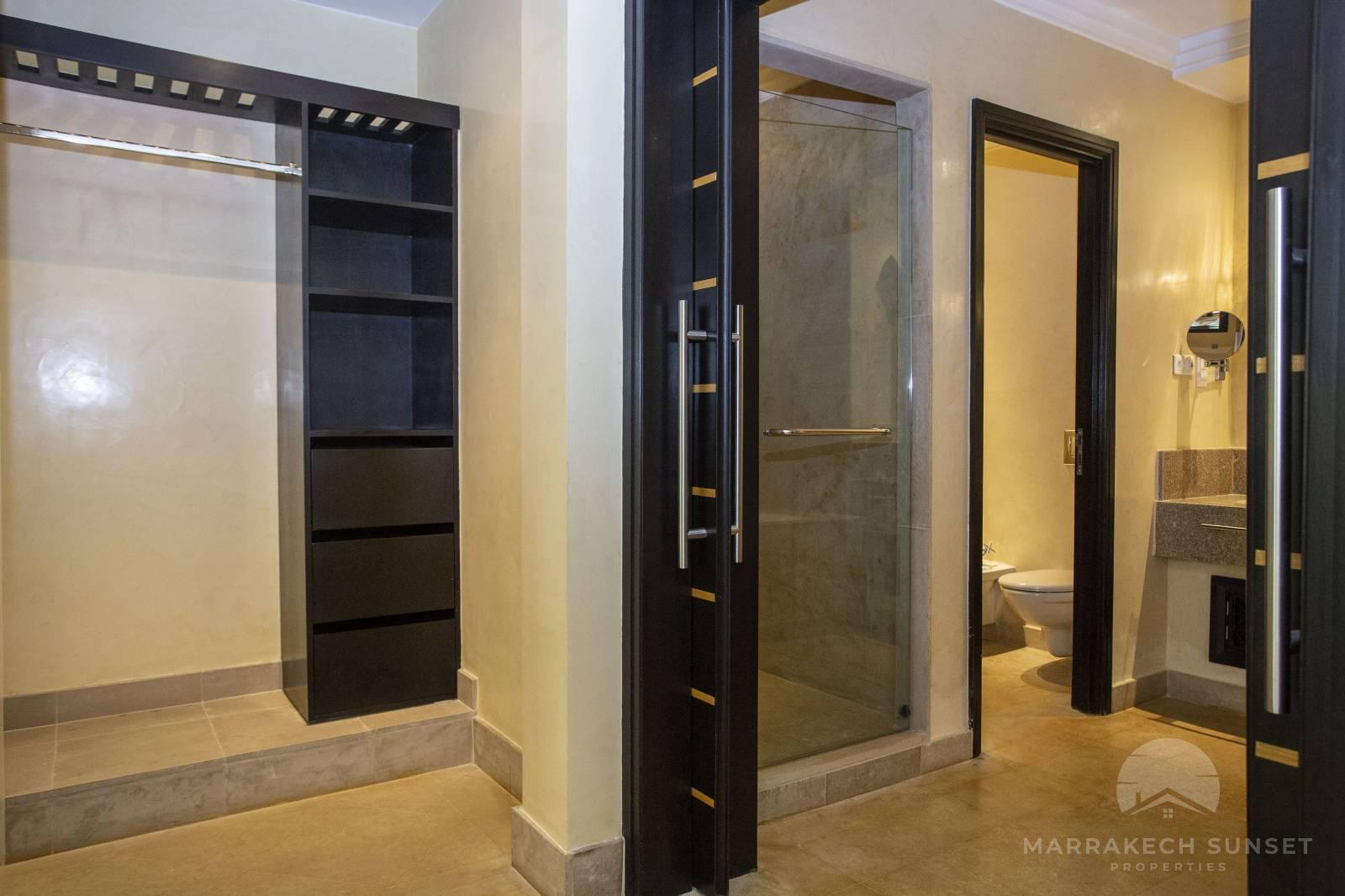 Villa de luxe unique et moderne de 02 chambres à vendre à Marrakech dans un complexe résidentiel
