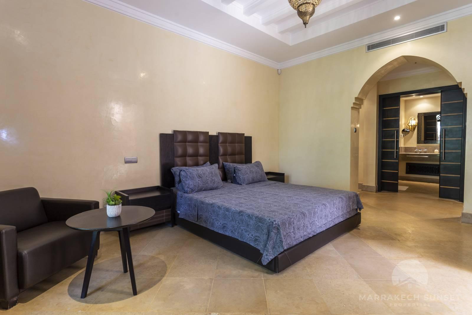 Villa de luxe unique et moderne de 02 chambres à vendre à Marrakech dans un complexe résidentiel