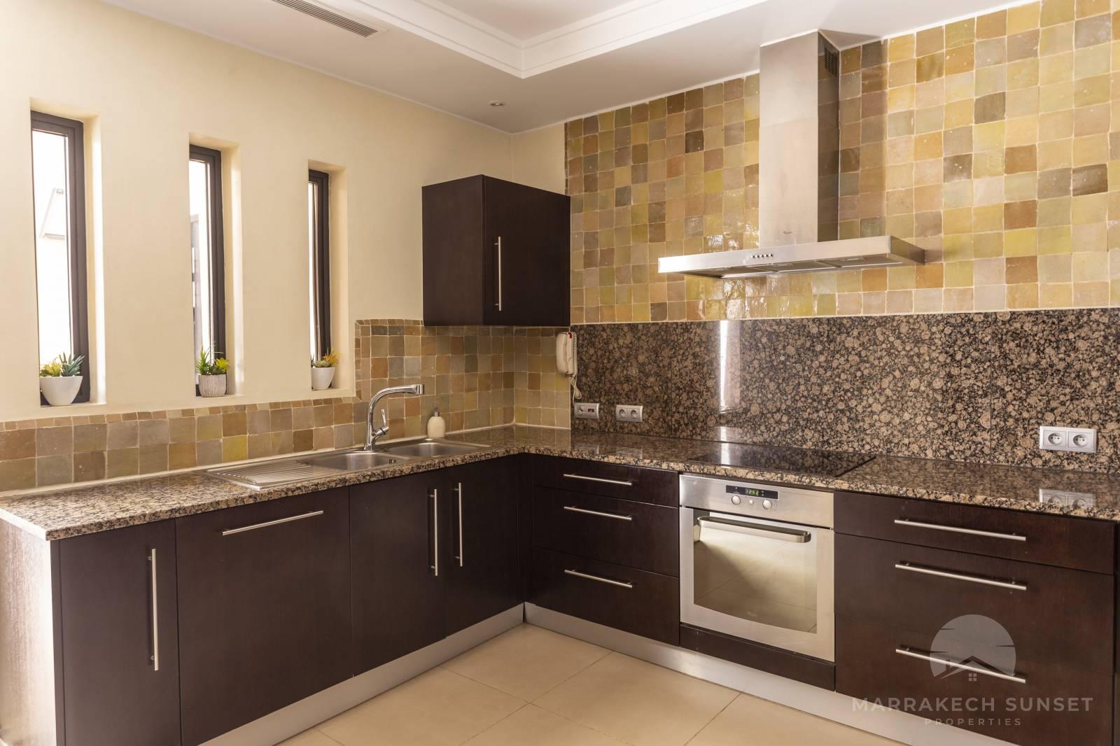 Villa de luxe unique et moderne de 02 chambres à vendre à Marrakech dans un complexe résidentiel