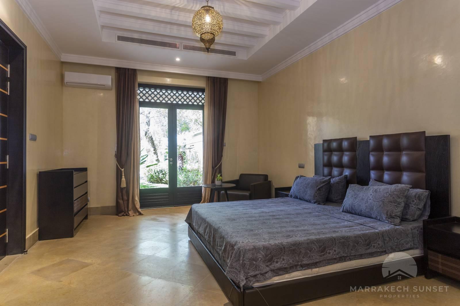 Villa de luxe unique et moderne de 02 chambres à vendre à Marrakech dans un complexe résidentiel
