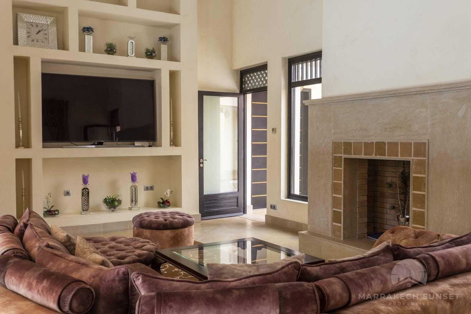 Villa de luxe unique et moderne de 02 chambres à vendre à Marrakech dans un complexe résidentiel