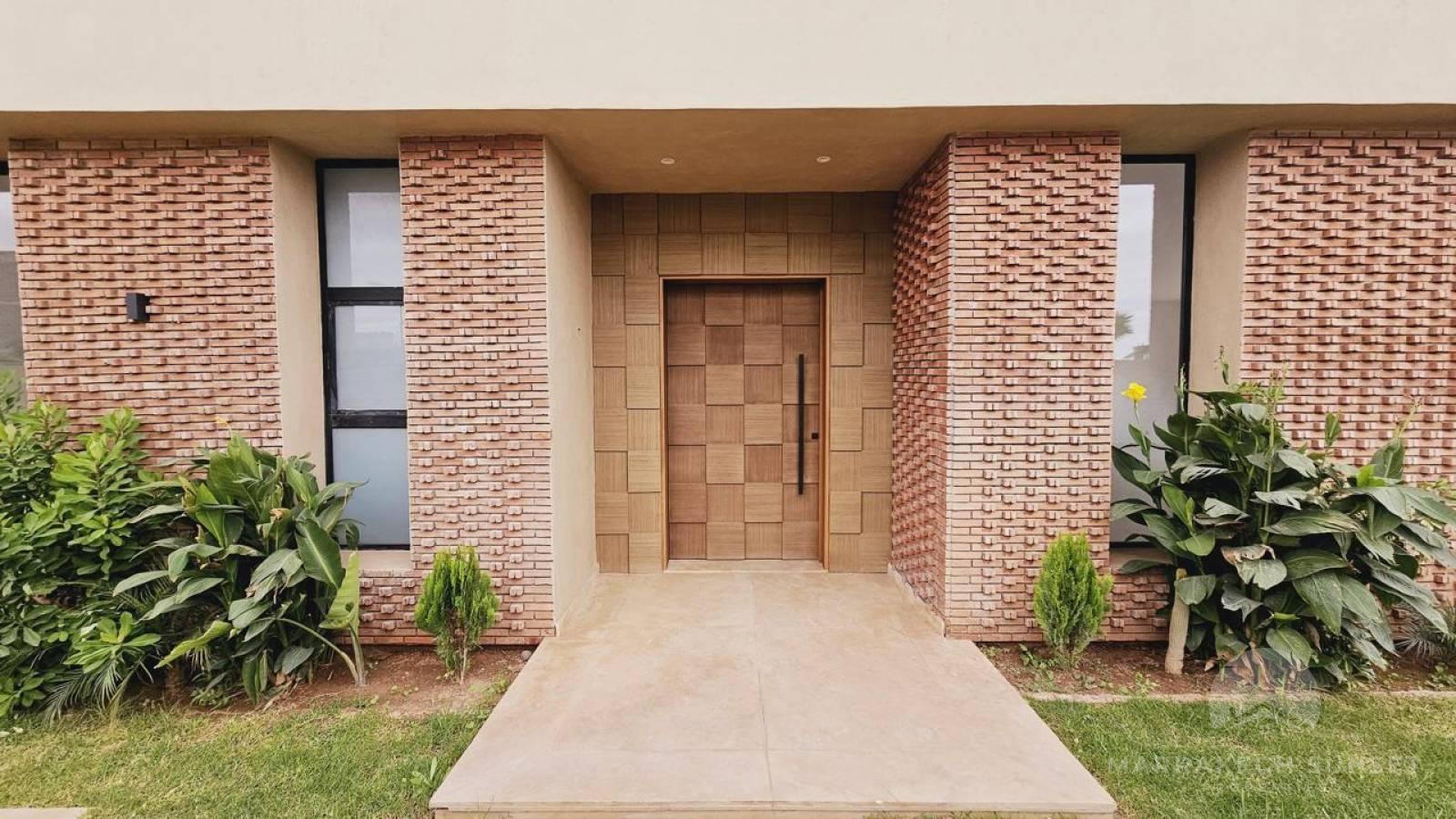 Brand new Villa for sale in a golf complex Marrakech- 