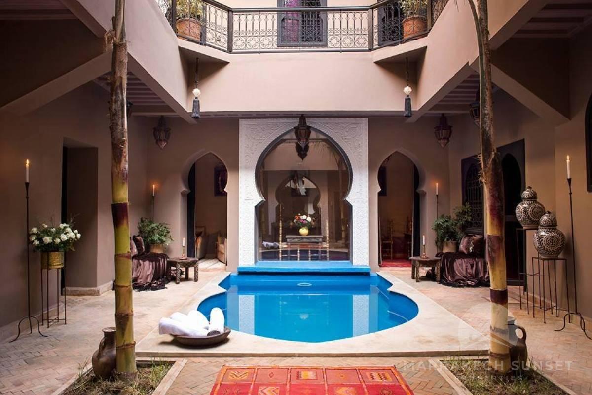 Authentic 9 bedroom Riad with prime location for sale in Marrakech