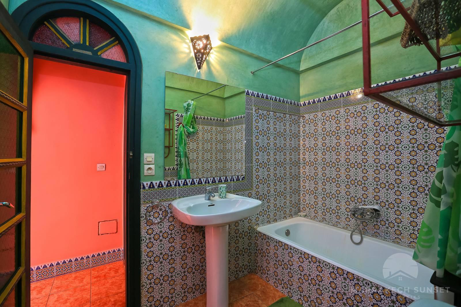 An exceptional 6 bedroom Marrakech riad for sale near Jemaa el fna square