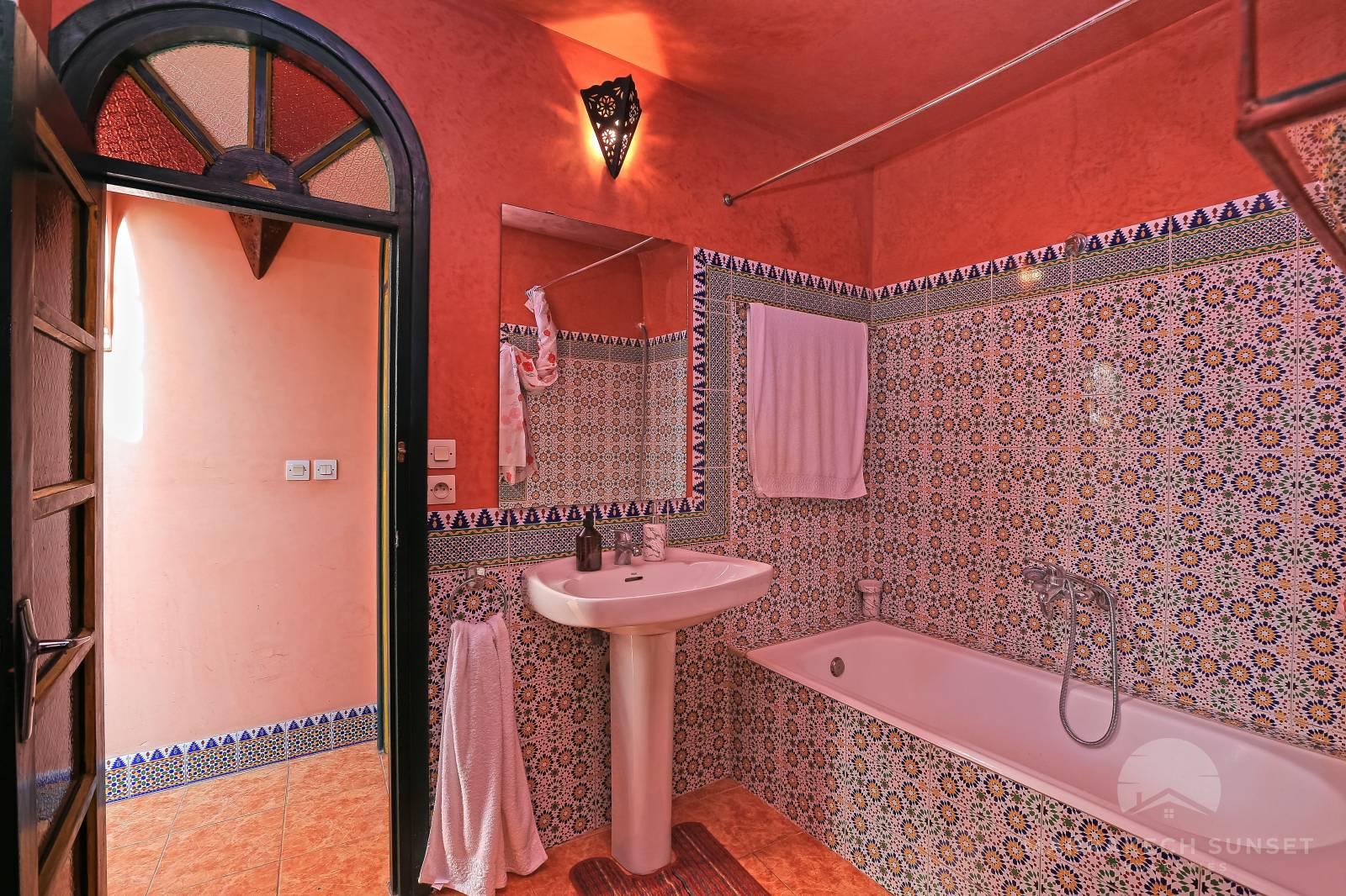 An exceptional 6 bedroom Marrakech riad for sale near Jemaa el fna square