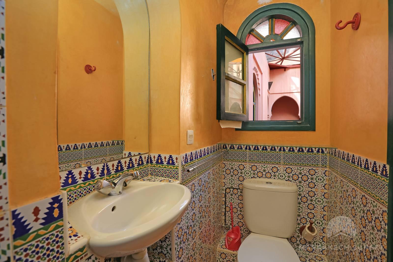 An exceptional 6 bedroom Marrakech riad for sale near Jemaa el fna square