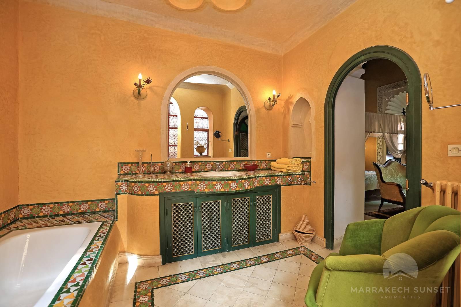 Beau Riad de 03 suites à vendre à Marrakech