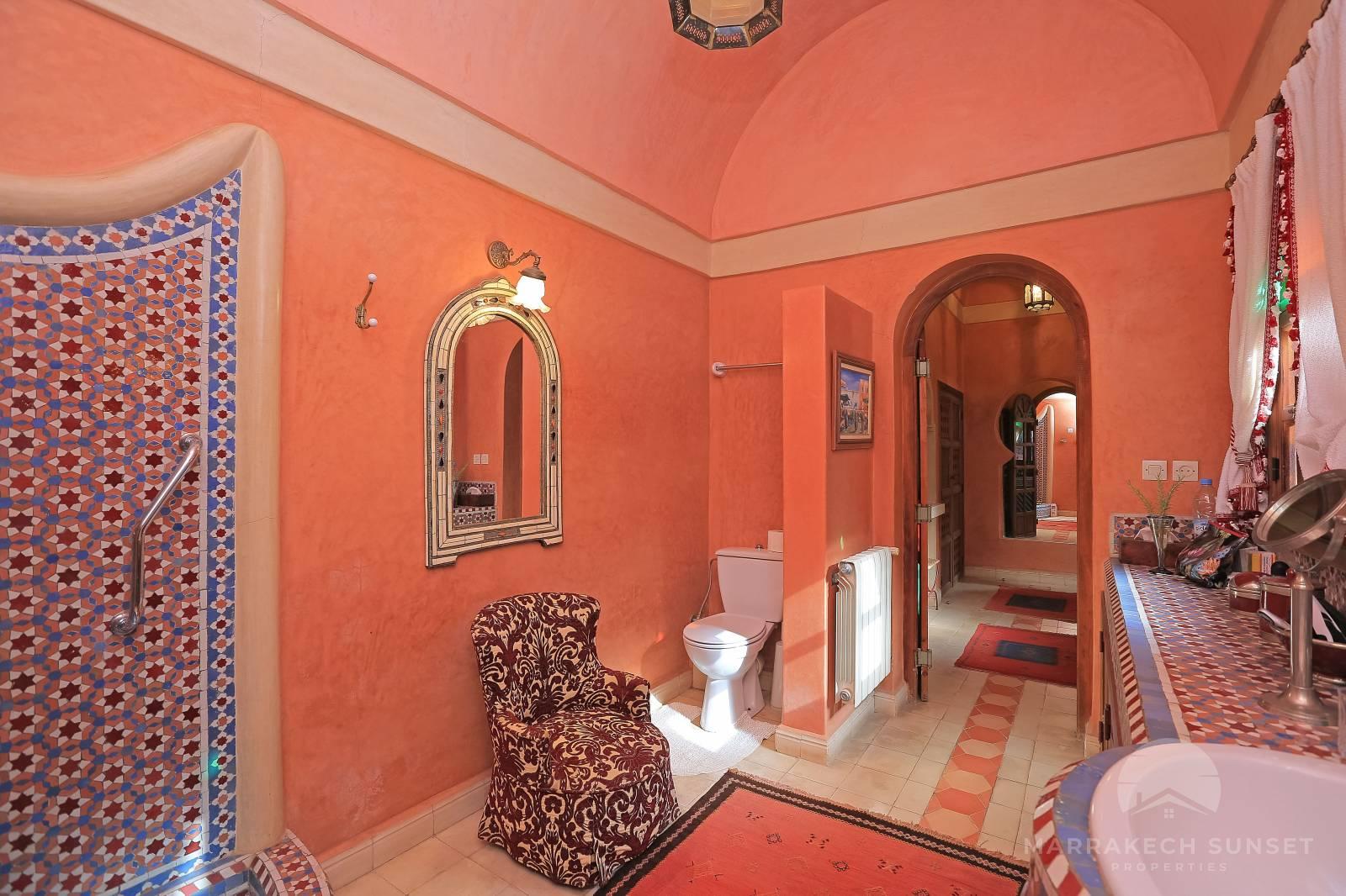 Beautiful 03 ensuite bedrooms Riad with for sale in Marrakech