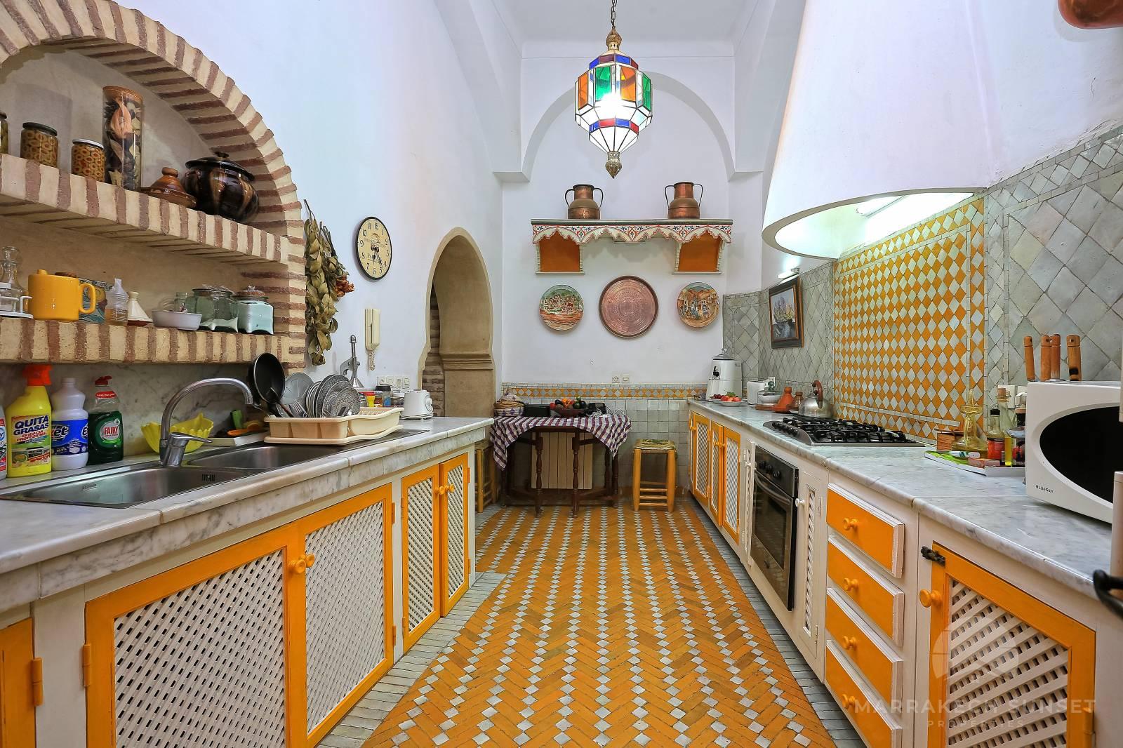 Beau Riad de 03 suites à vendre à Marrakech
