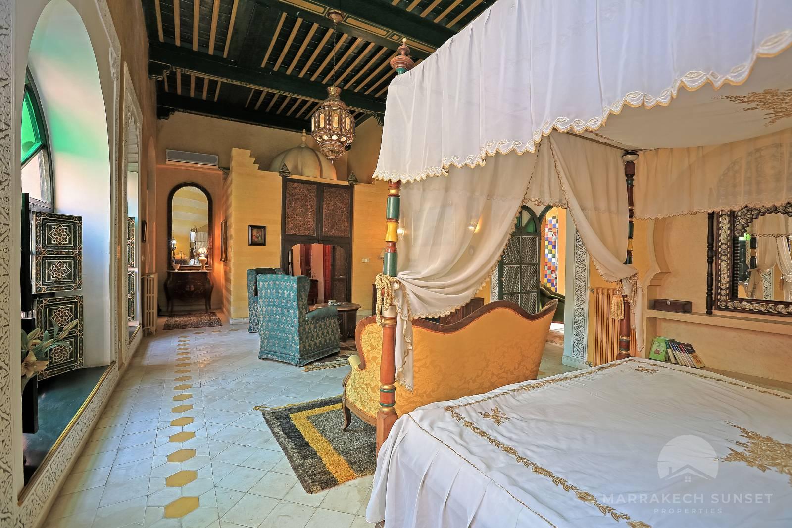 Beau Riad de 03 suites à vendre à Marrakech