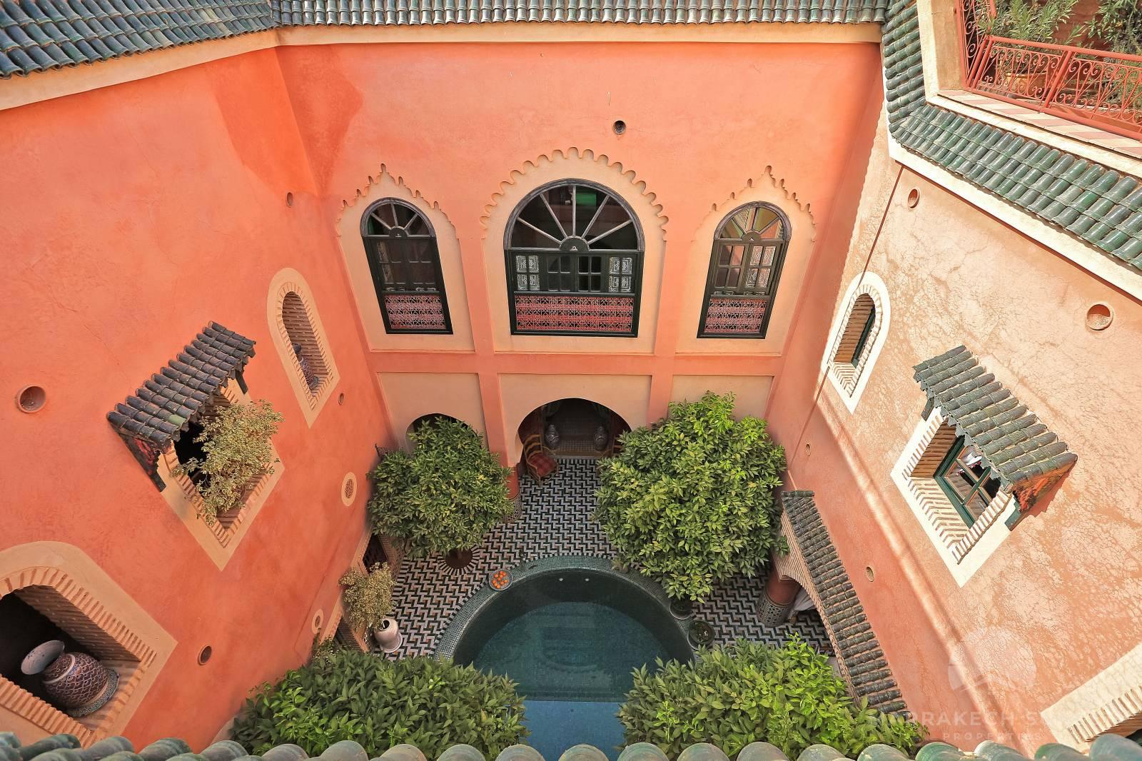 Beau Riad de 03 suites à vendre à Marrakech