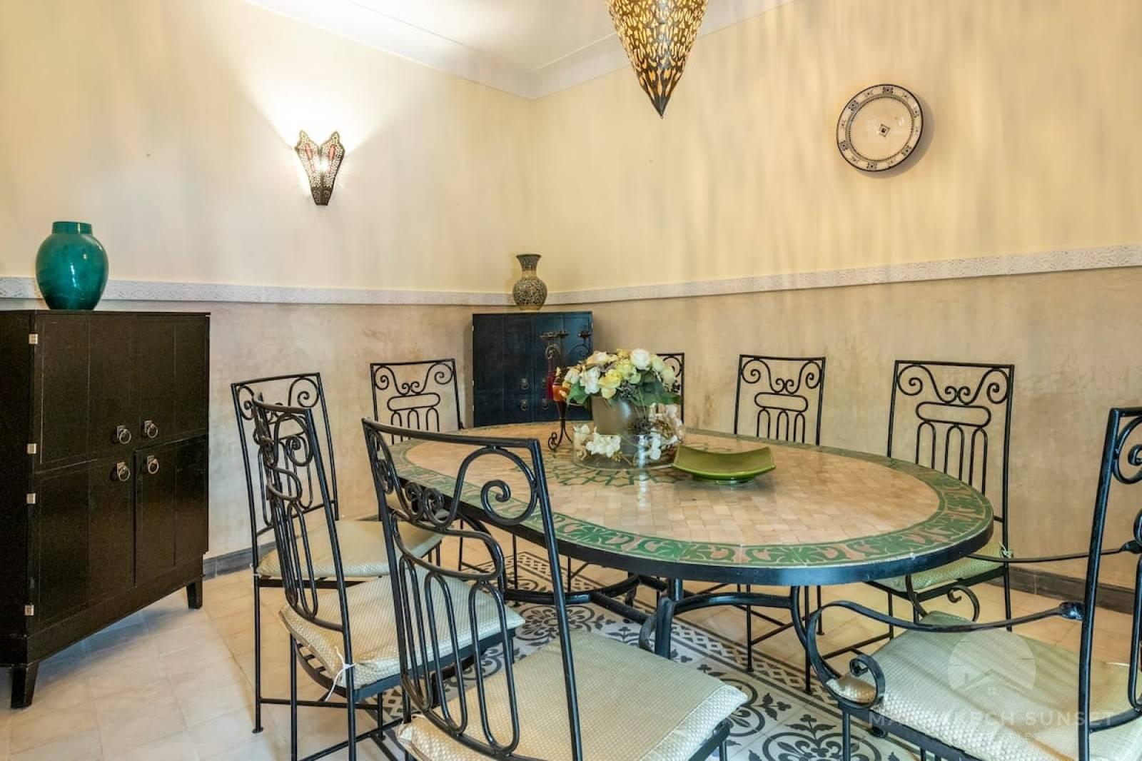 Beautiful 7 bedroom Riad in Marrakech Medina