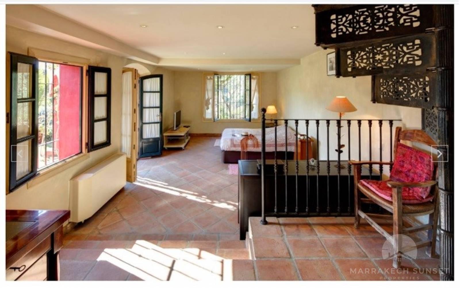 Luxury villa for sales by the Guadalquitón Nature Reserve