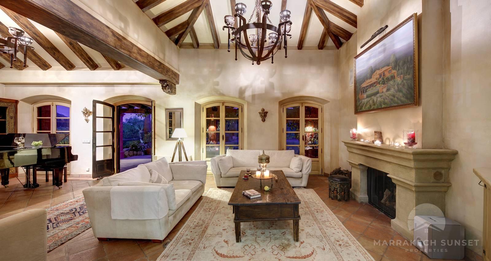 Luxury villa for sales by the Guadalquitón Nature Reserve