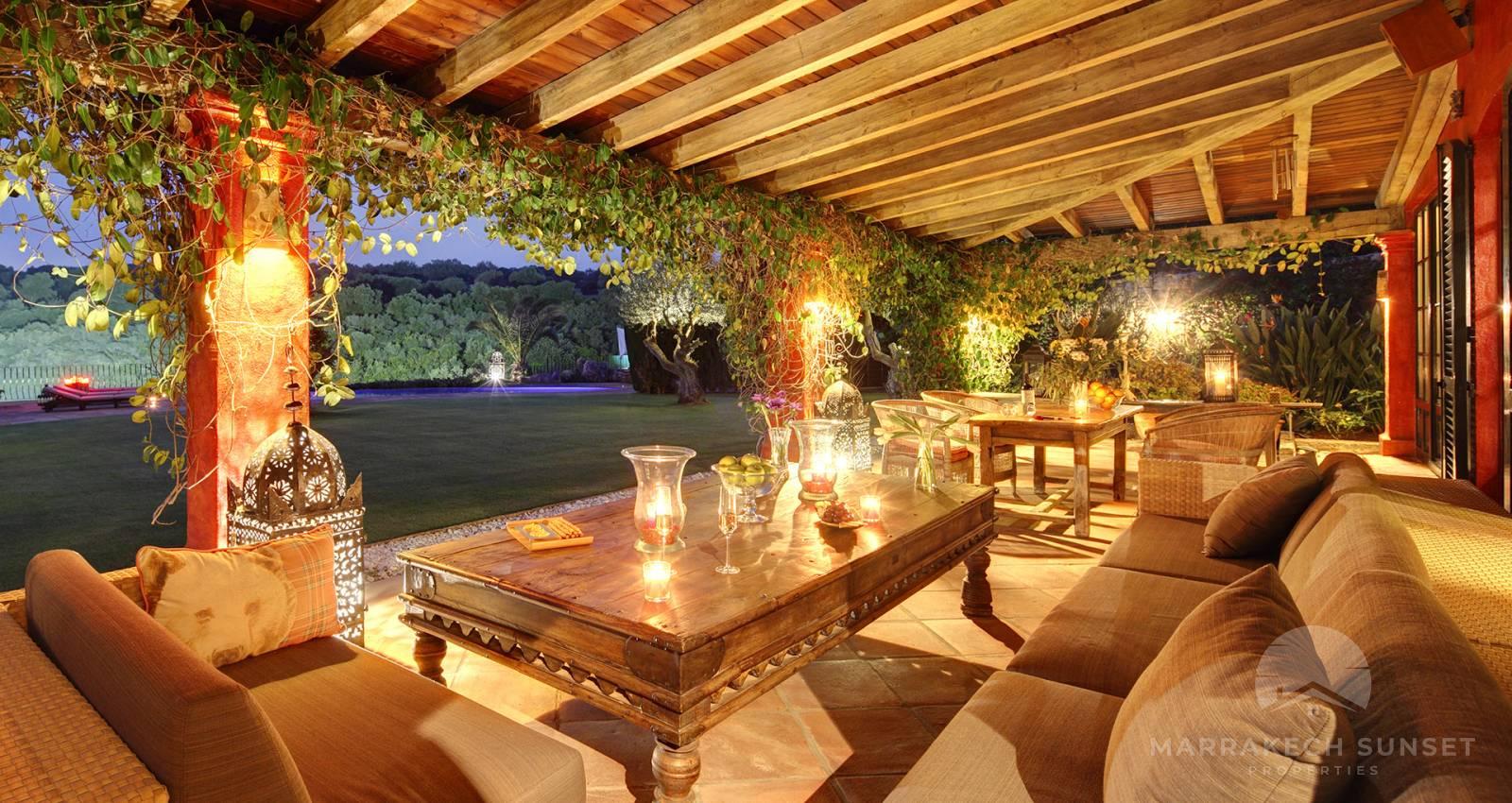 Luxury villa for sales by the Guadalquitón Nature Reserve