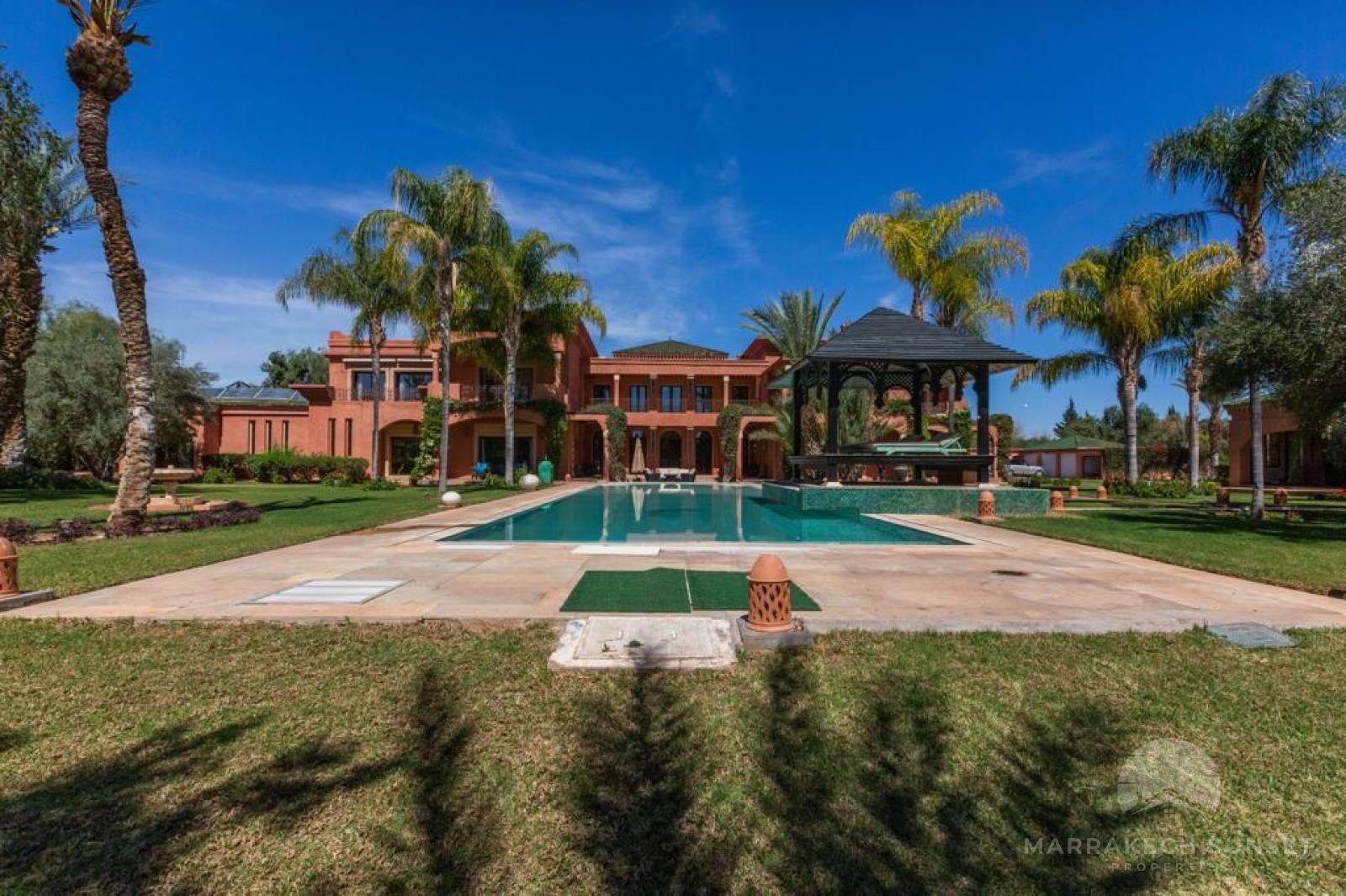 Stunning 7 bedrooms villa for rent in Marrakech 