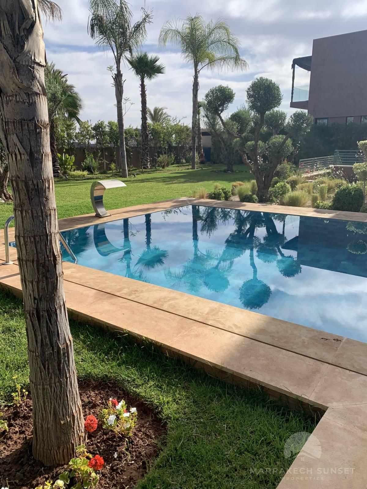 Spacious Luxury Villa with Moroccan Charm and Contemporary Elegance in Prestigious Golf Resort – Marrakech