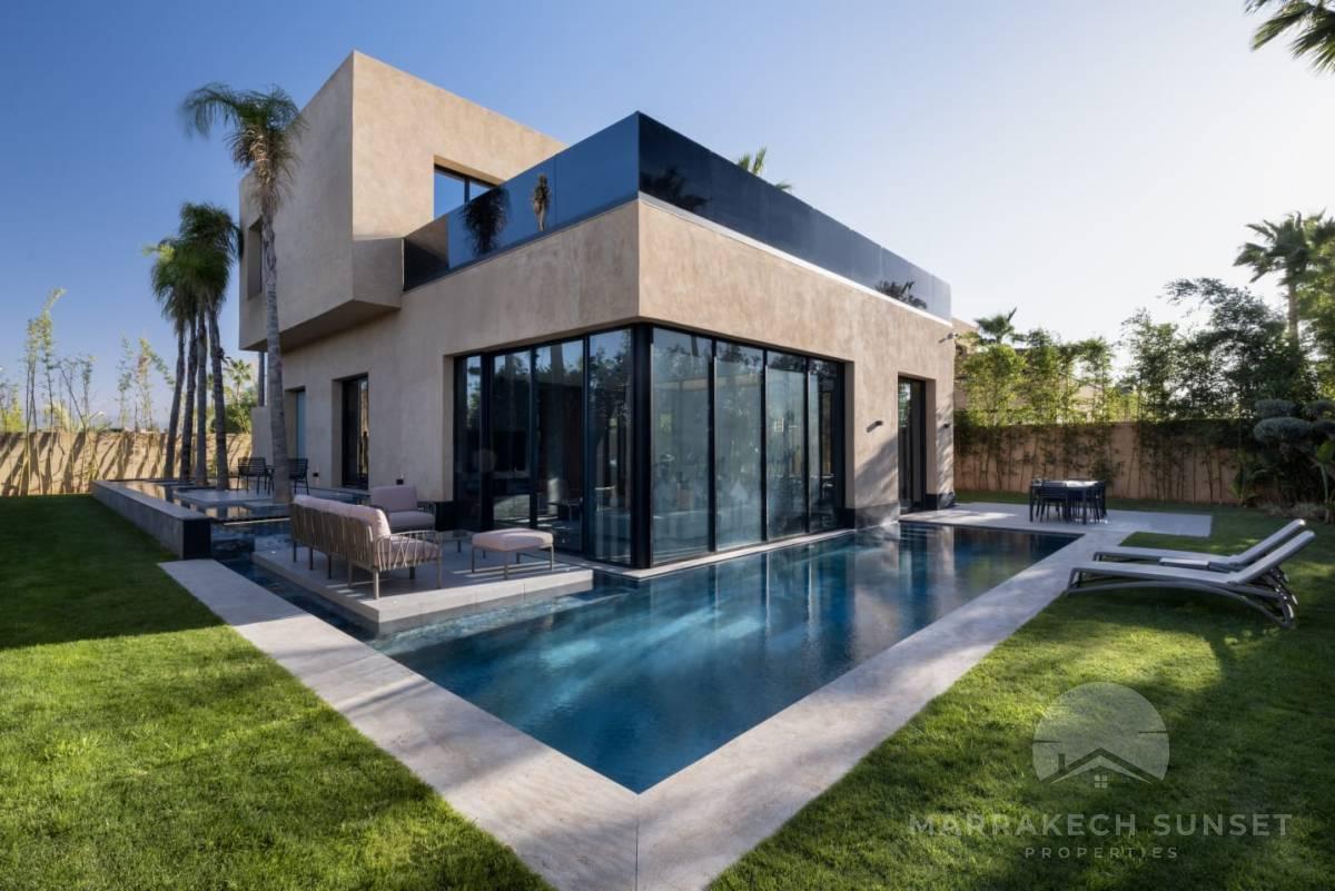  Modern 4-Bedroom Villa: Luxury Living in Marrakech's Prestigious Residence
