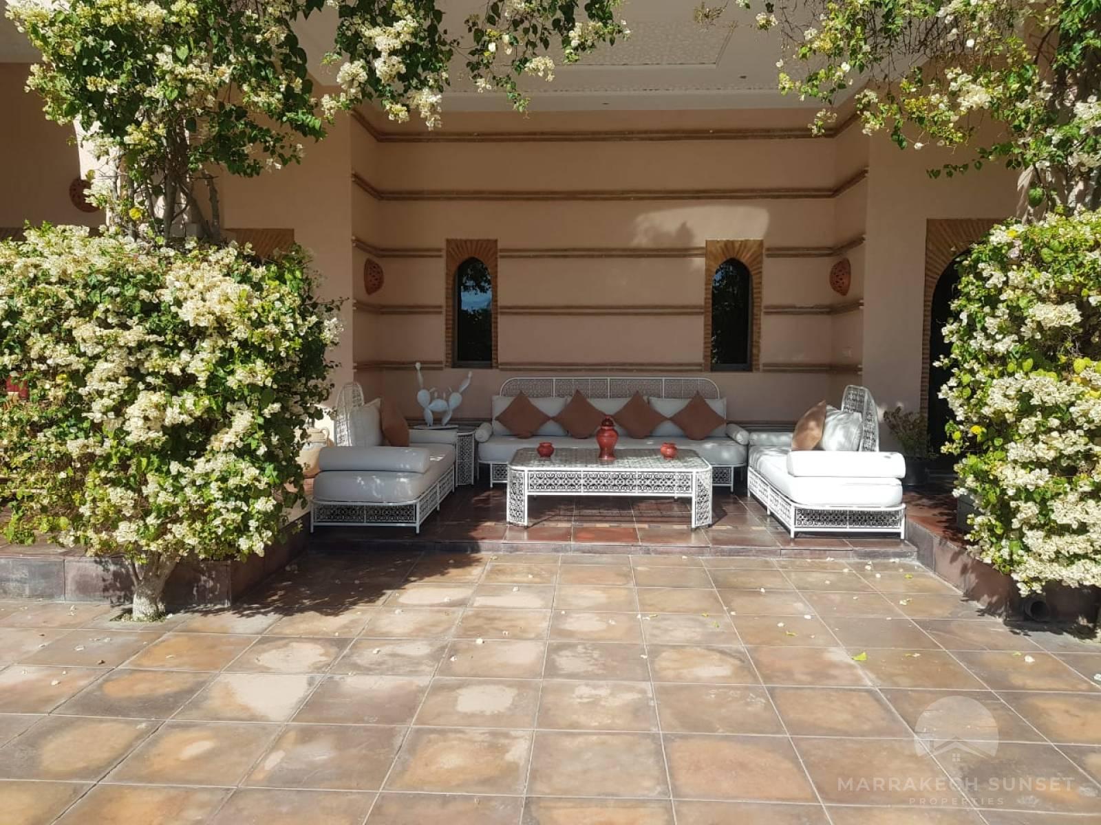 Luxury villa for sale with the view of the Atlas Mountains marrakech