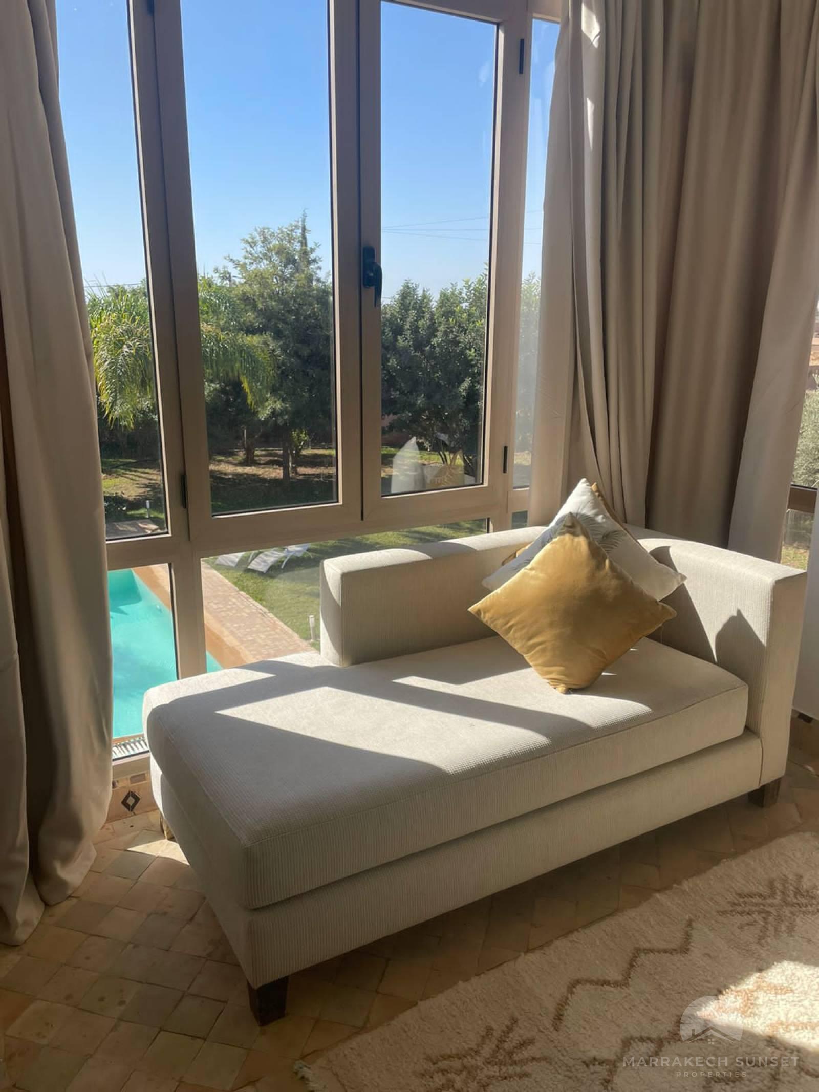 Spacious Villa Riad Style with Pool and Garden for Sale, Marrakech