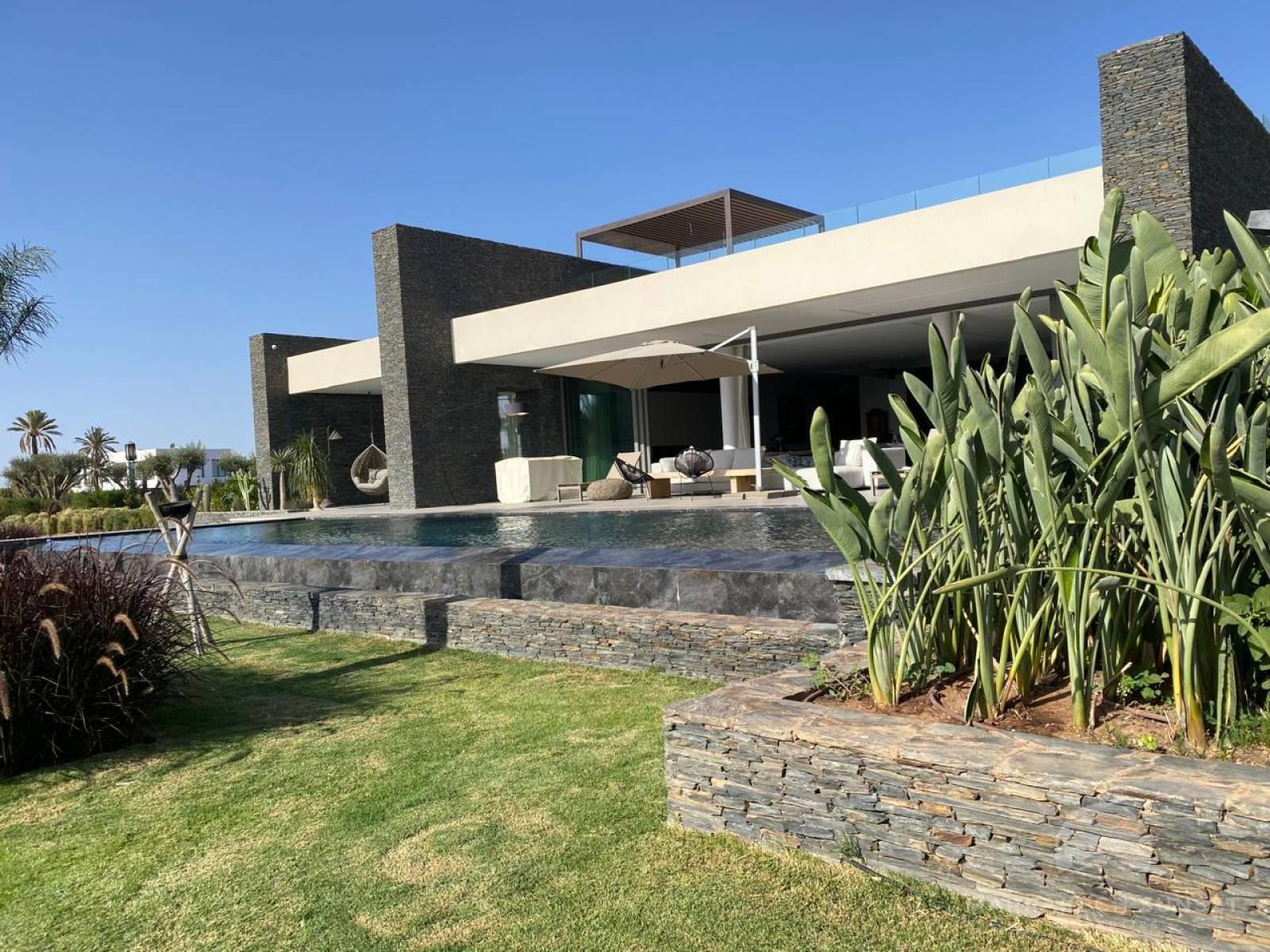 Luxurious Marrakech Villa of 5 suites for sale Frontline Golf 