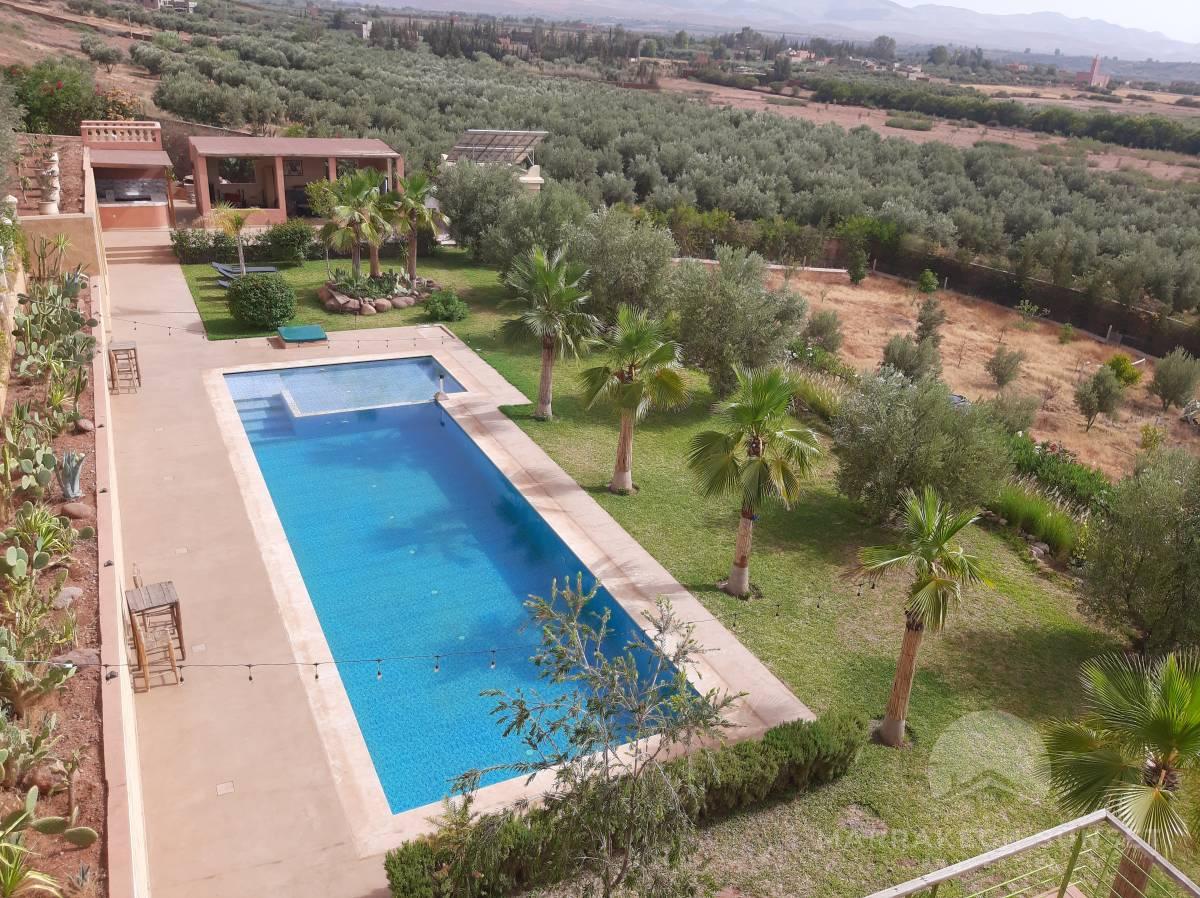 Beautiful Villa for Sale on the Road to Tahanaout – Marrakech