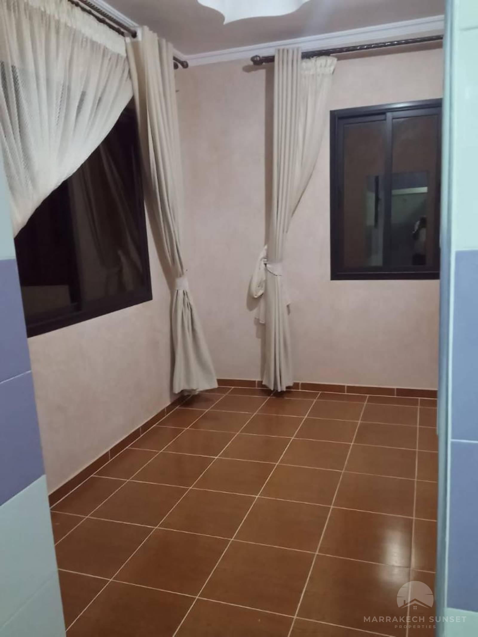 villa a vendre a marrakech de style berbère près d’un golf