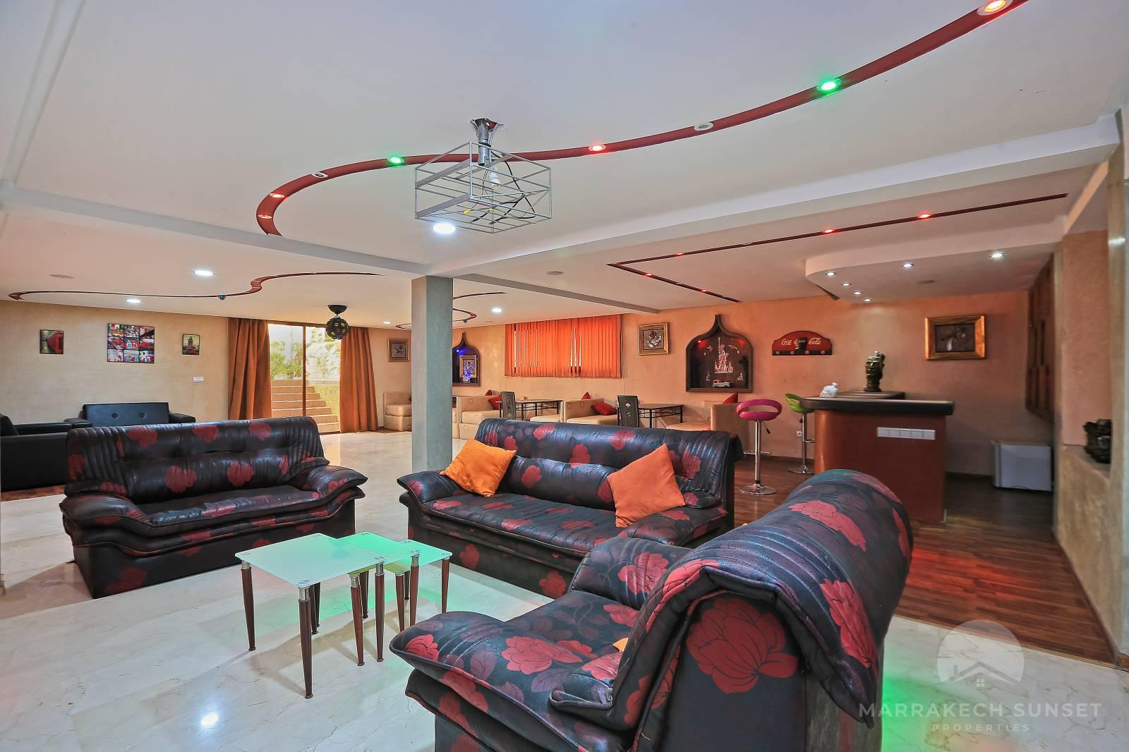 8 bedroom villa for sale Marrakech Amelkis golf club