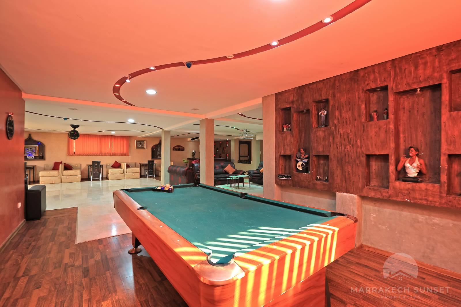 8 bedroom villa for sale Marrakech Amelkis golf club