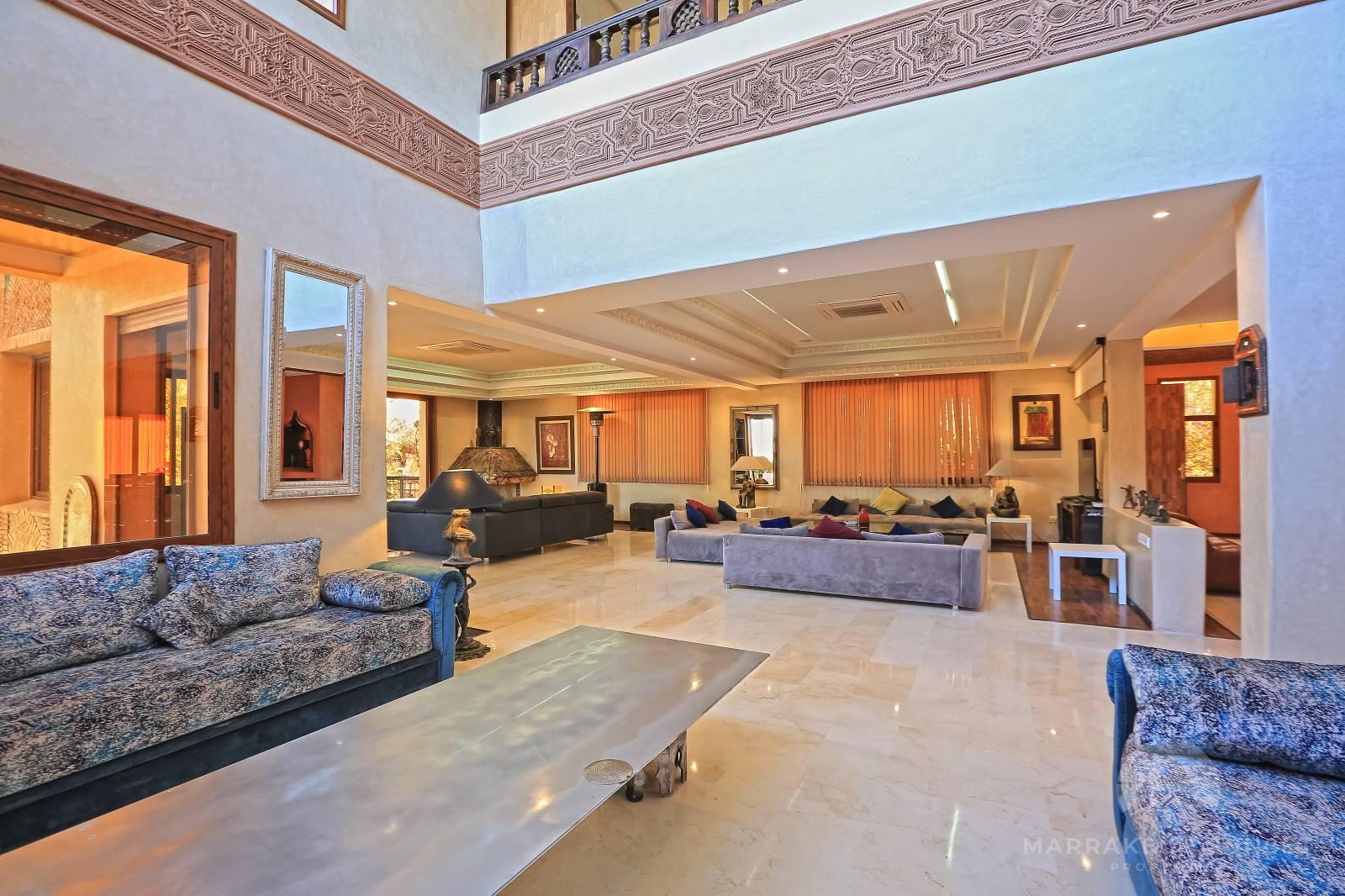 8 bedroom villa for sale Marrakech Amelkis golf club