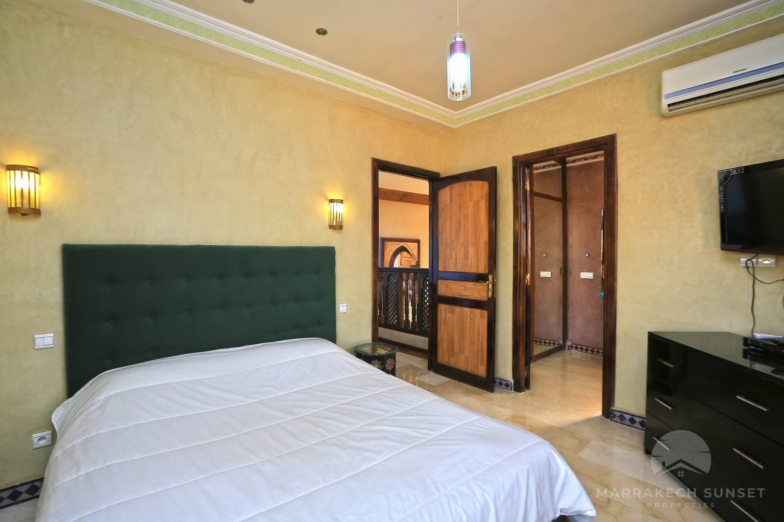 8 bedroom villa for sale Marrakech Amelkis golf club