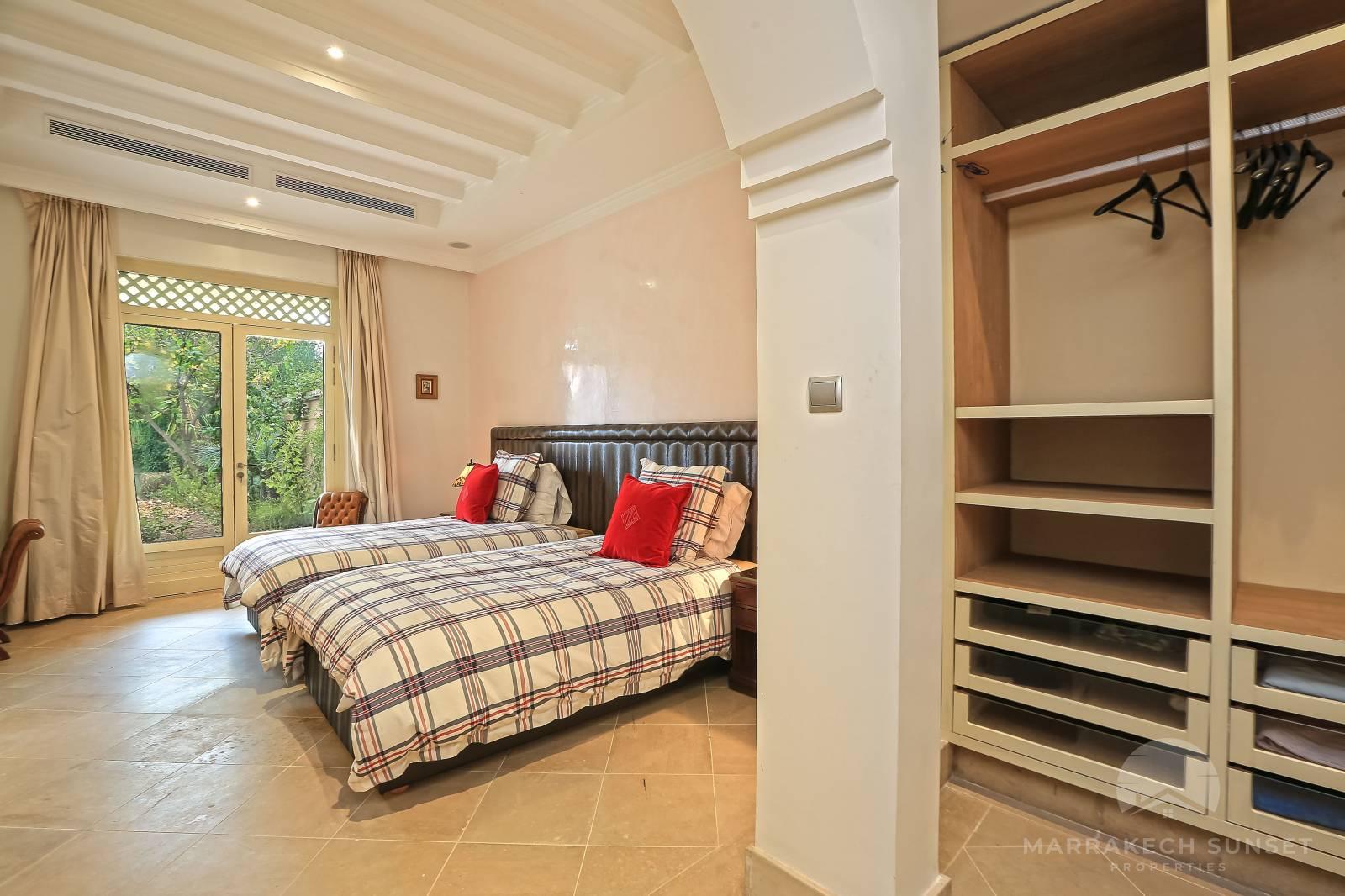 Luxury villa for sale in the residential Four Seasons Resort Marrakech