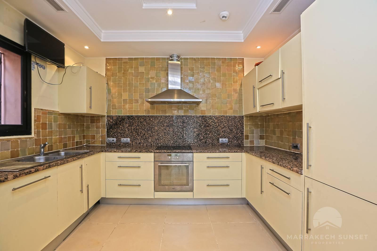 Luxury villa for sale in the residential Four Seasons Resort Marrakech