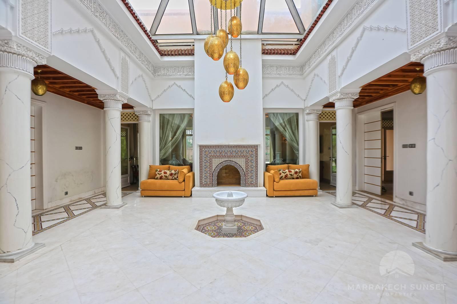 Luxury villa for sale in the residential Four Seasons Resort Marrakech
