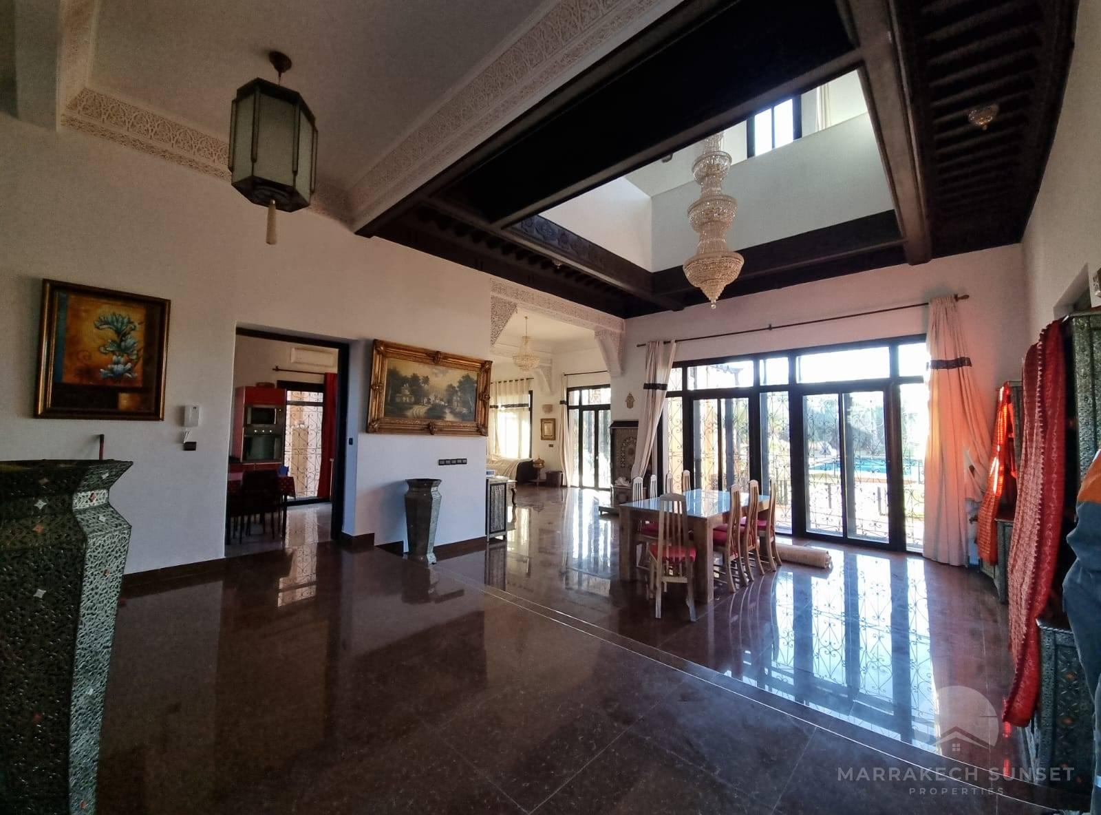 Outstanding villa for sale Marrakech with 04 bedroom