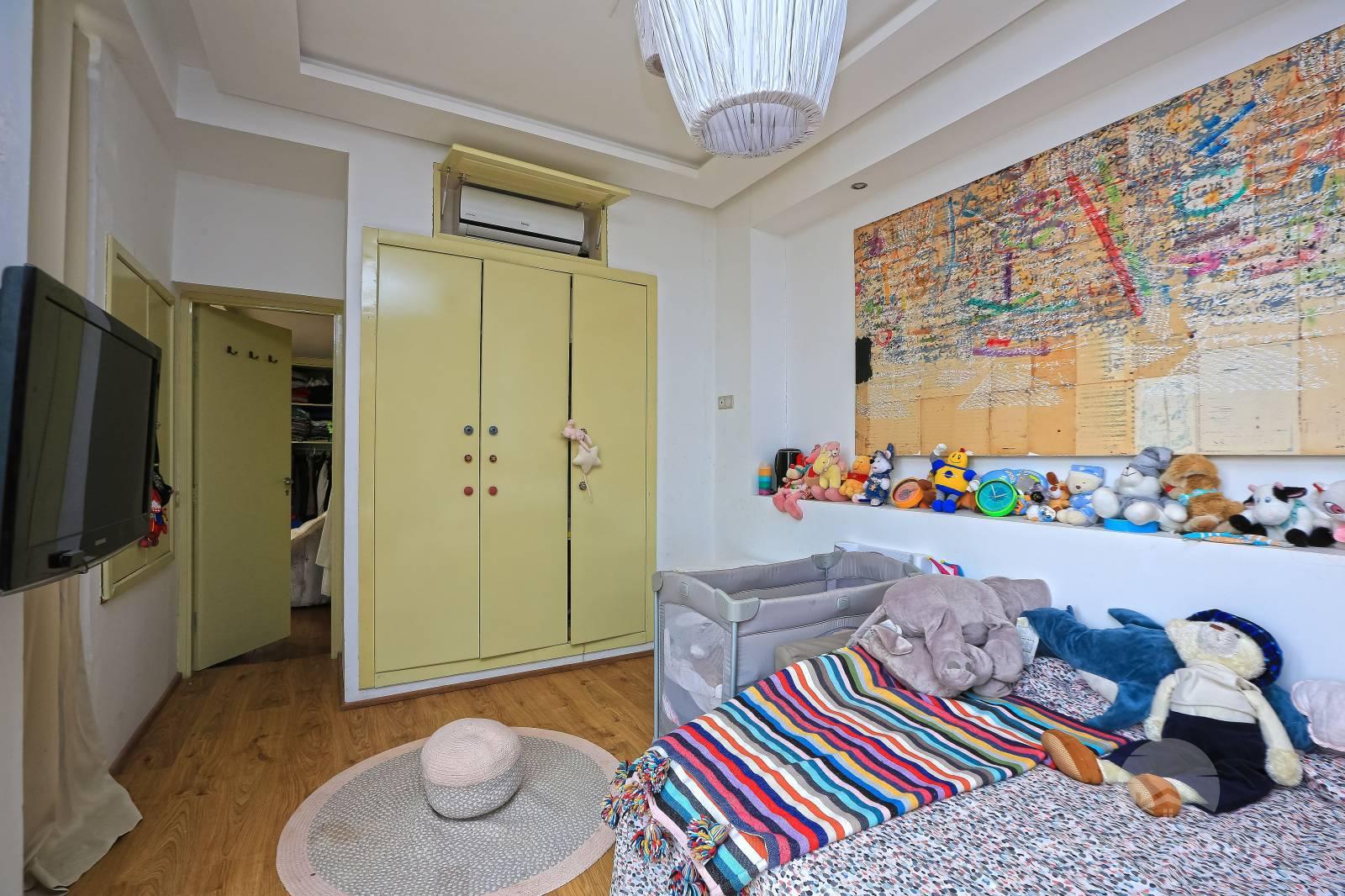 Superbe villa de luxe moderniste à vendre Marrakech dans la Palmeraie