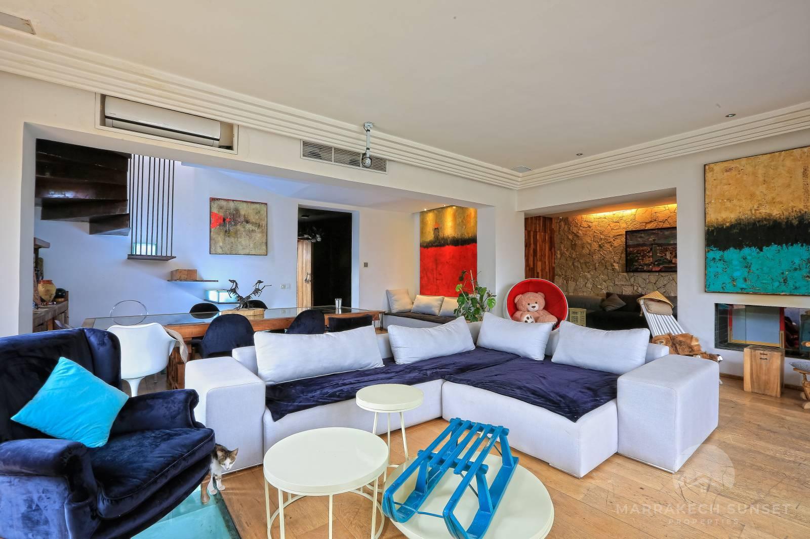 Superbe villa de luxe moderniste à vendre Marrakech dans la Palmeraie