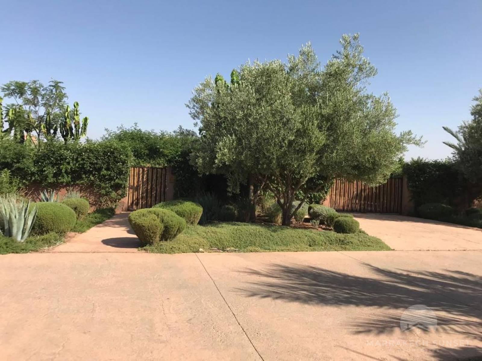Luxury Villa for sale Marrakech in one of the most prestigious residential & golf complex in Marrakech