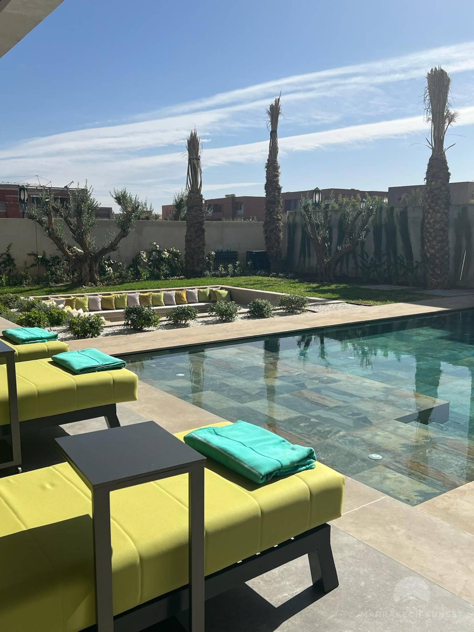  Luxury Villa for Sale in Prestigious Marrakech Golf Resort