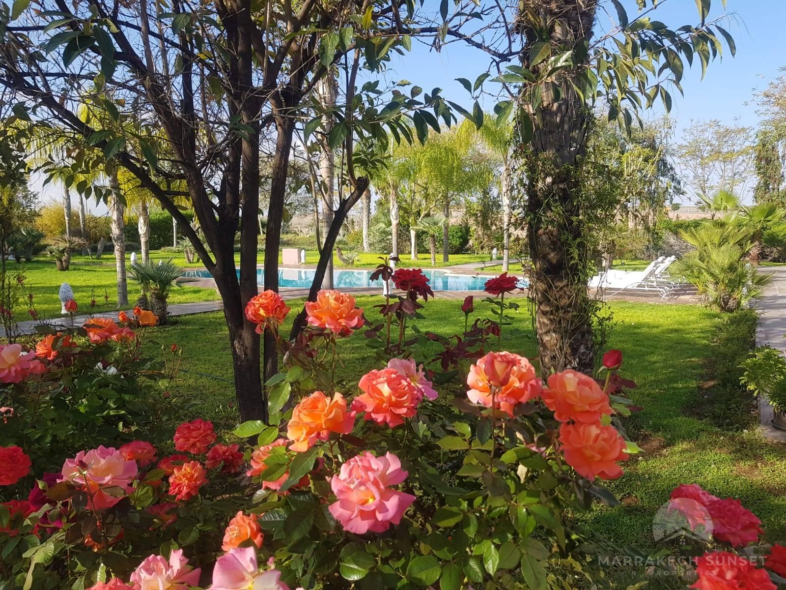 Luxury villa for sale with the view of the Atlas Mountains marrakech